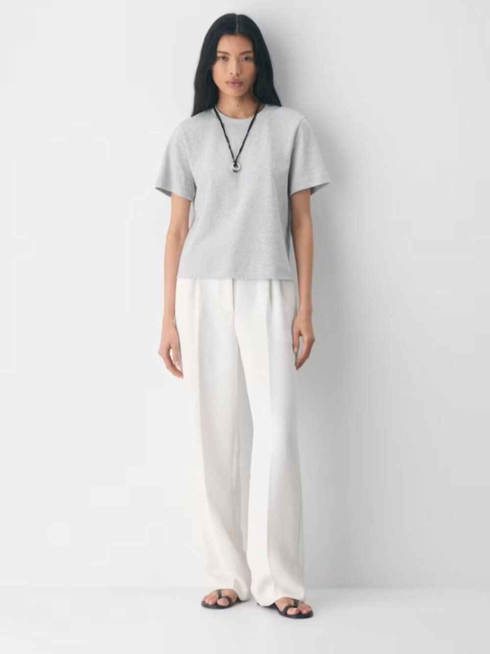 NWT Aritzia EFFORTLESS Pants Crepette Light Birch 10 SHORT